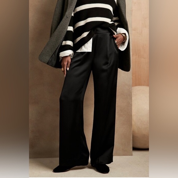 Banana Republic wide leg satin pants - Picture 1 of 4